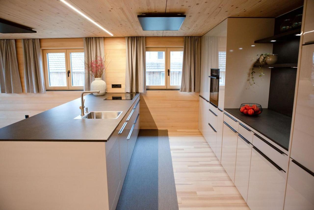 Bregenzerwaelder Appartements Familie Fink Андельсбух Экстерьер фото